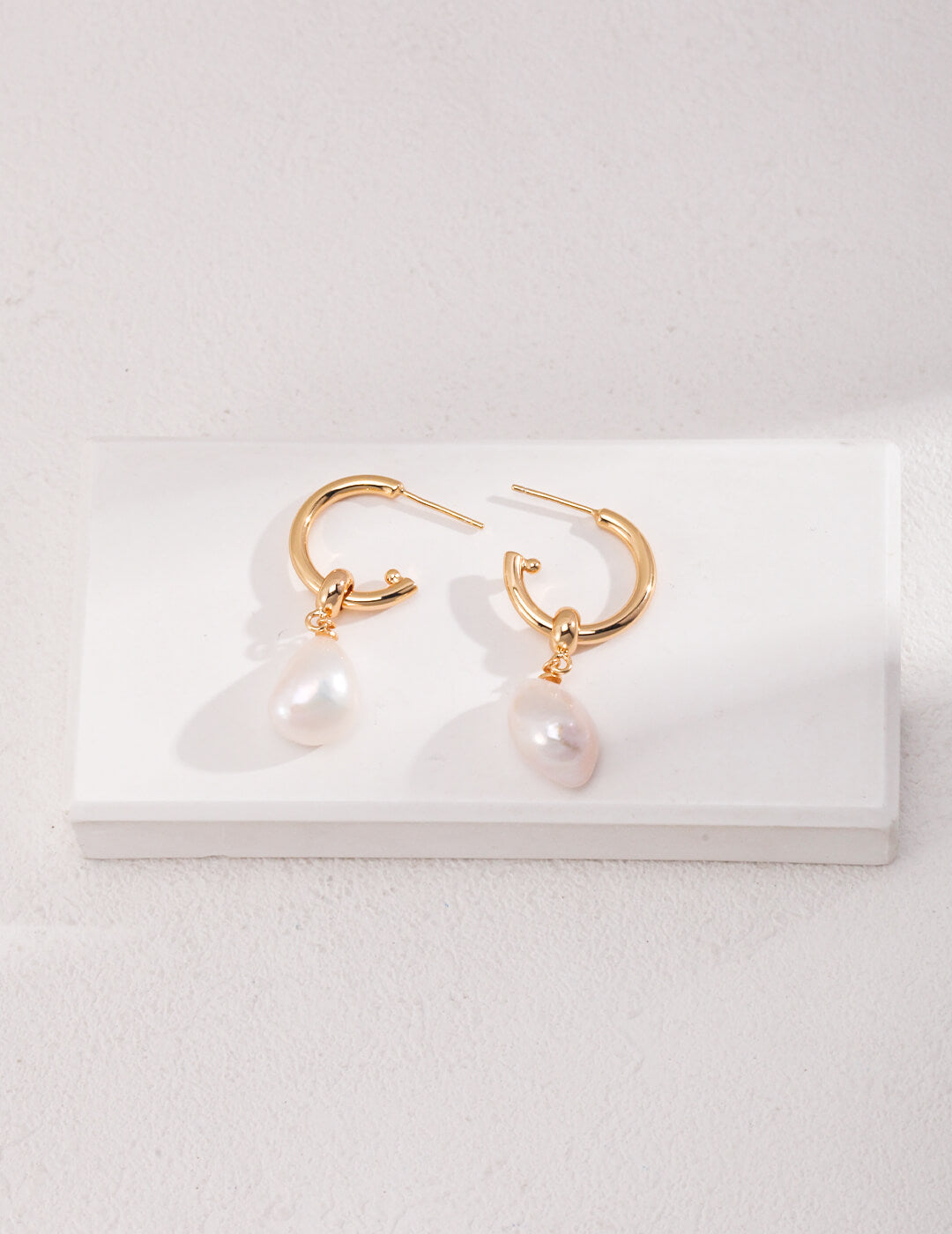 Irregular Baroque Pearl Earrings | Tsuki