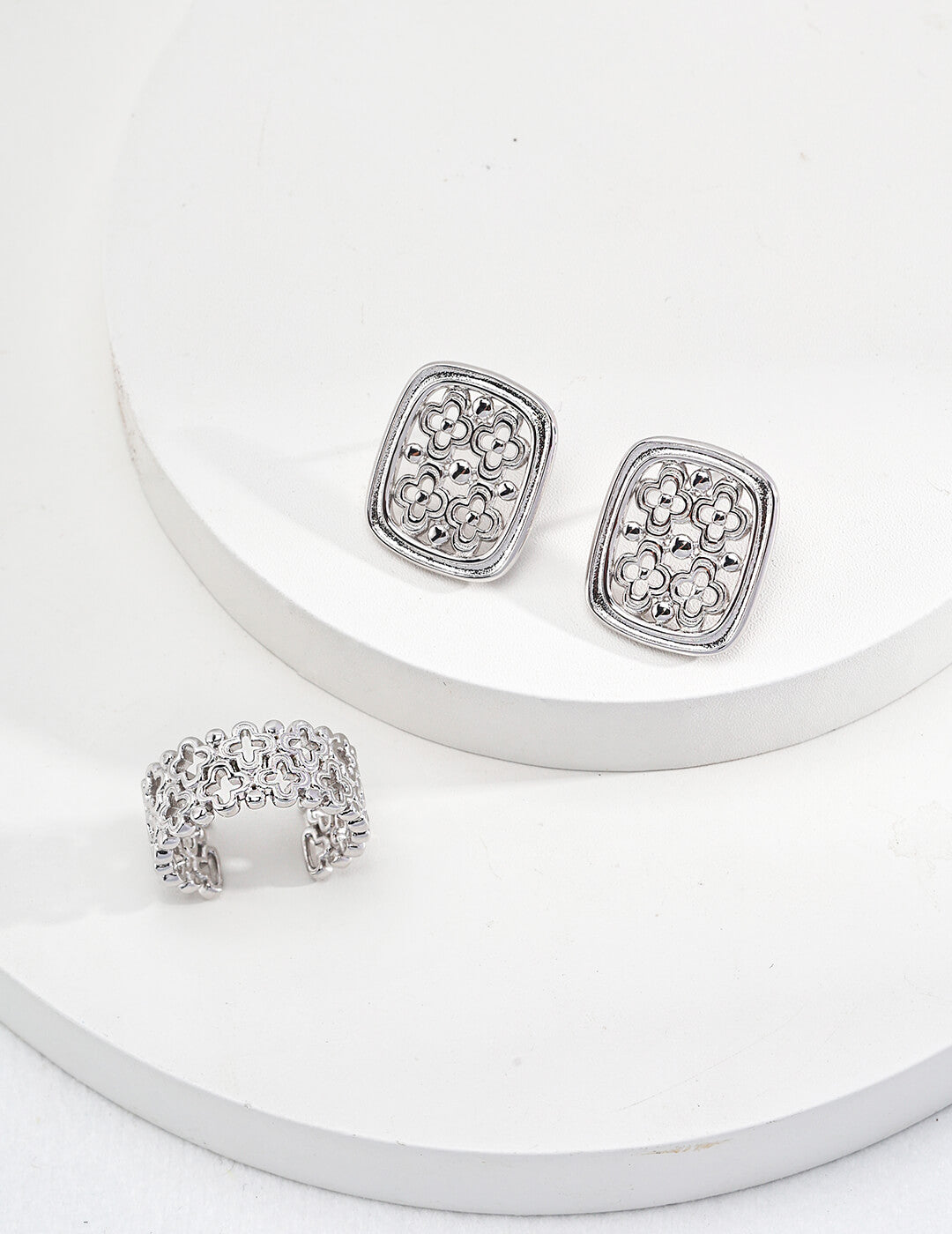 Silver Chinese-style Ring and Earrings | Tsuki