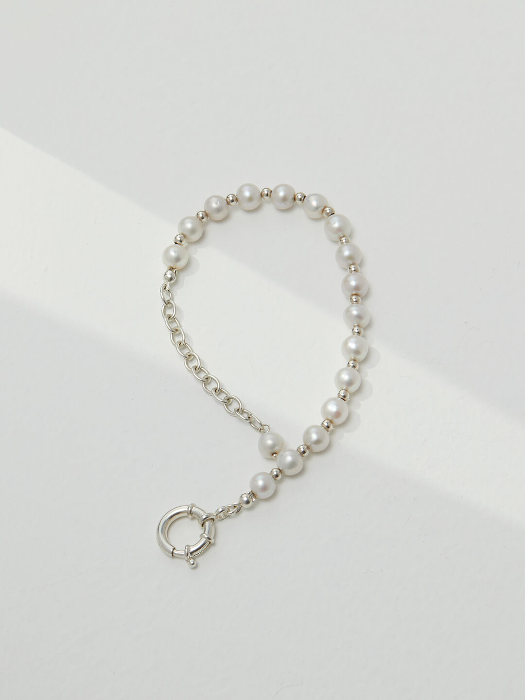 Pearl Necklace and Bracelet | Tsuki